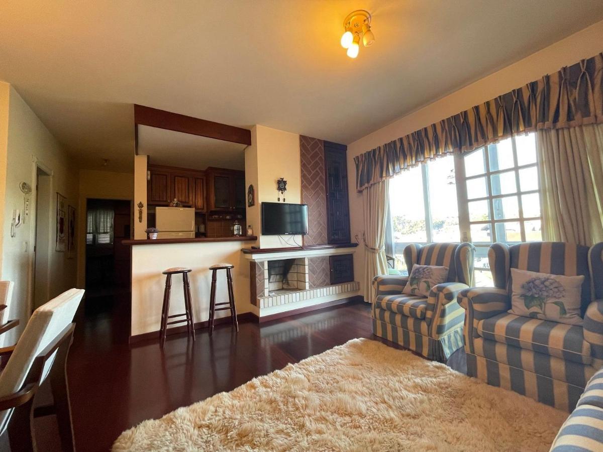 Apartamento No Centro De 200 Metros Da Rua Coberta Apartamento *